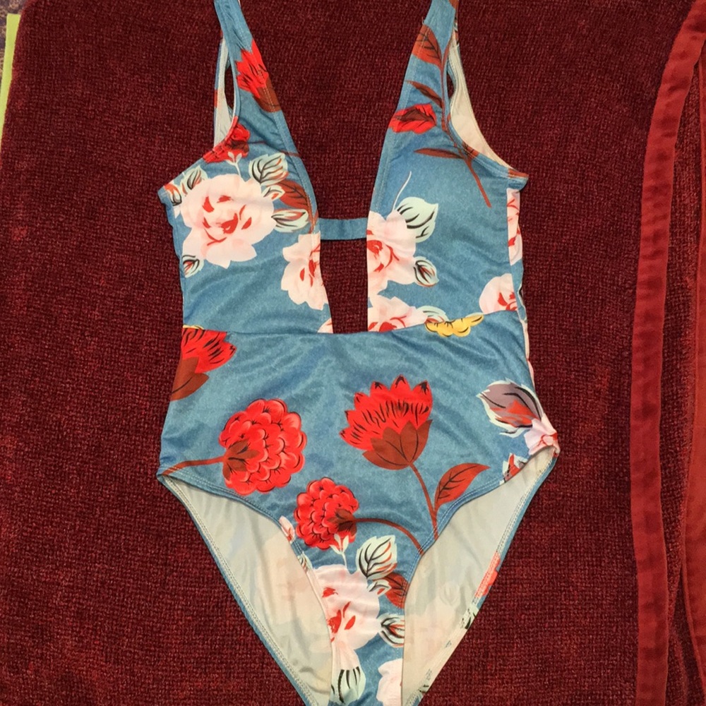 Cupshe One Piece